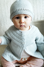 Load image into Gallery viewer, Princess Amelia Ann Cardi and Hat BC86 in 4 Ply
