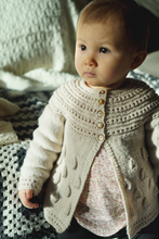 Load image into Gallery viewer, Georgiana Cardi BC88 in 4 Ply
